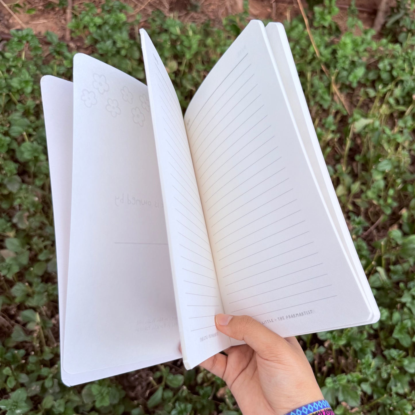 Future itna bright hai Notebook