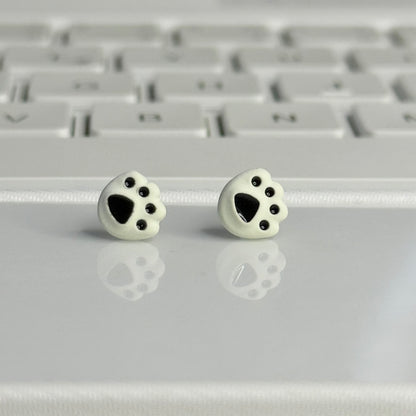 Cat Paw