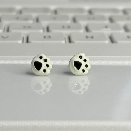 Cat Paw