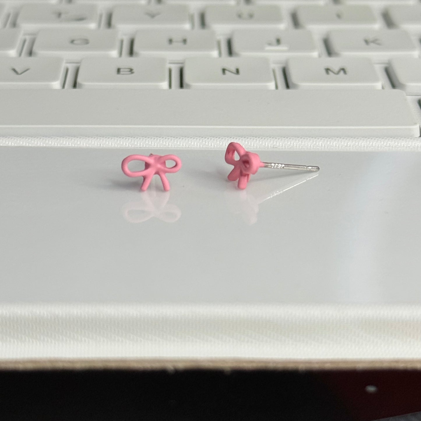 Mini bows