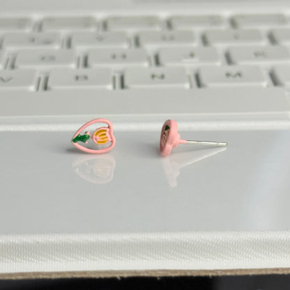 Tulip in hearts studs