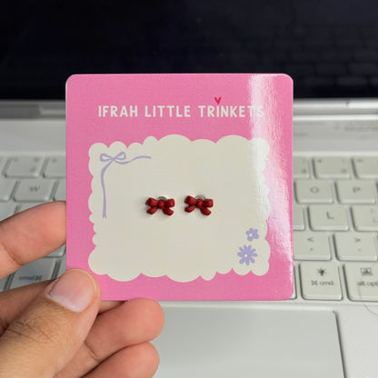 Red Bow in White Heart